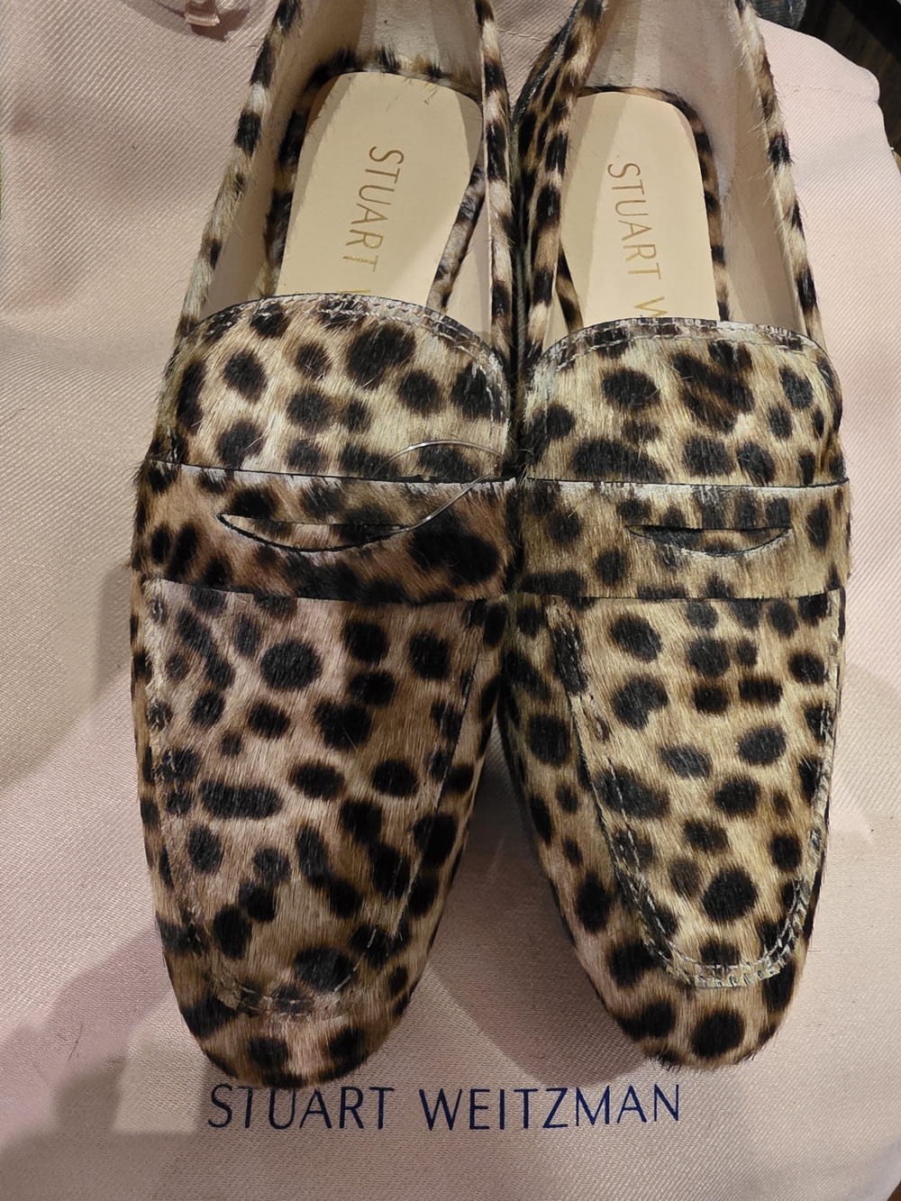 Stuart Weitzman Leopard Pony Hair Penny Loafers in Brown and Bege.Size 6.5 - Picture 9 of 9